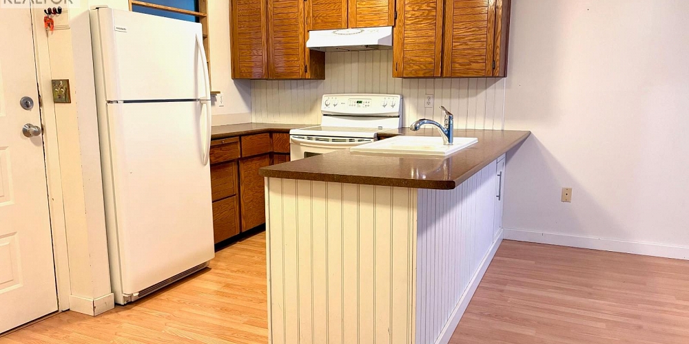 11 4832 LAZELLE AVENUE Terrace Photo 3 11 4832 LAZELLE AVENUE Terrace Photo 3